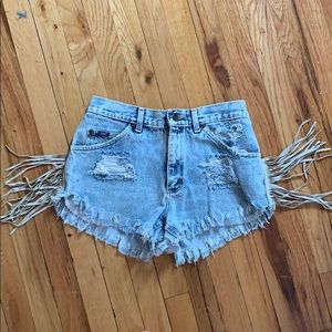 LEE DENIM COWGIRL FRINGE SHORTS